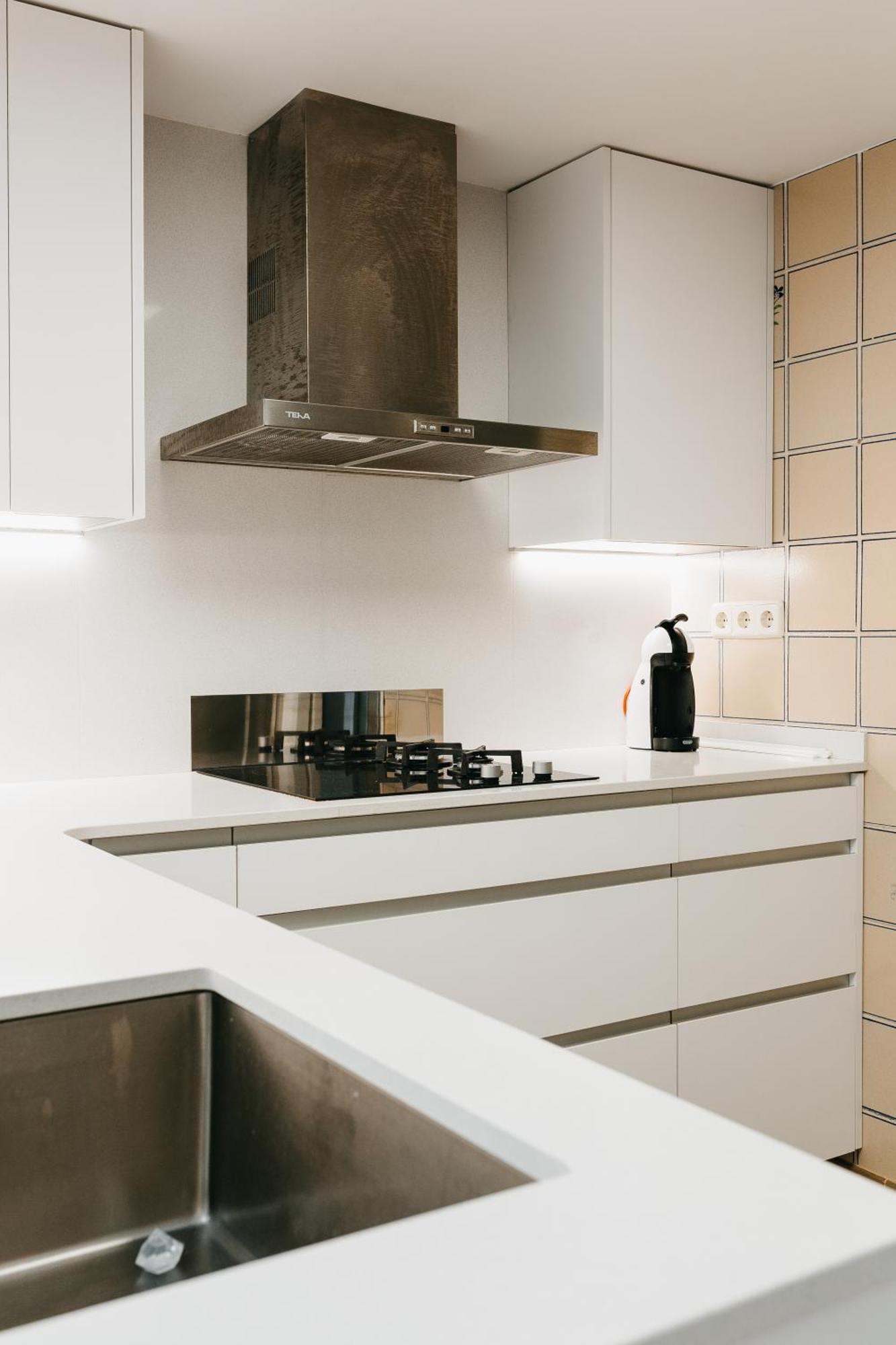 Hauzify I Apartament Arroyo プラヤ・デアロ エクステリア 写真